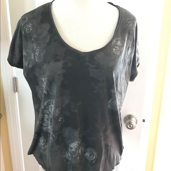 2 in bundle Caribbean Joe & Rock & Republic tops - Picture 5 of 6